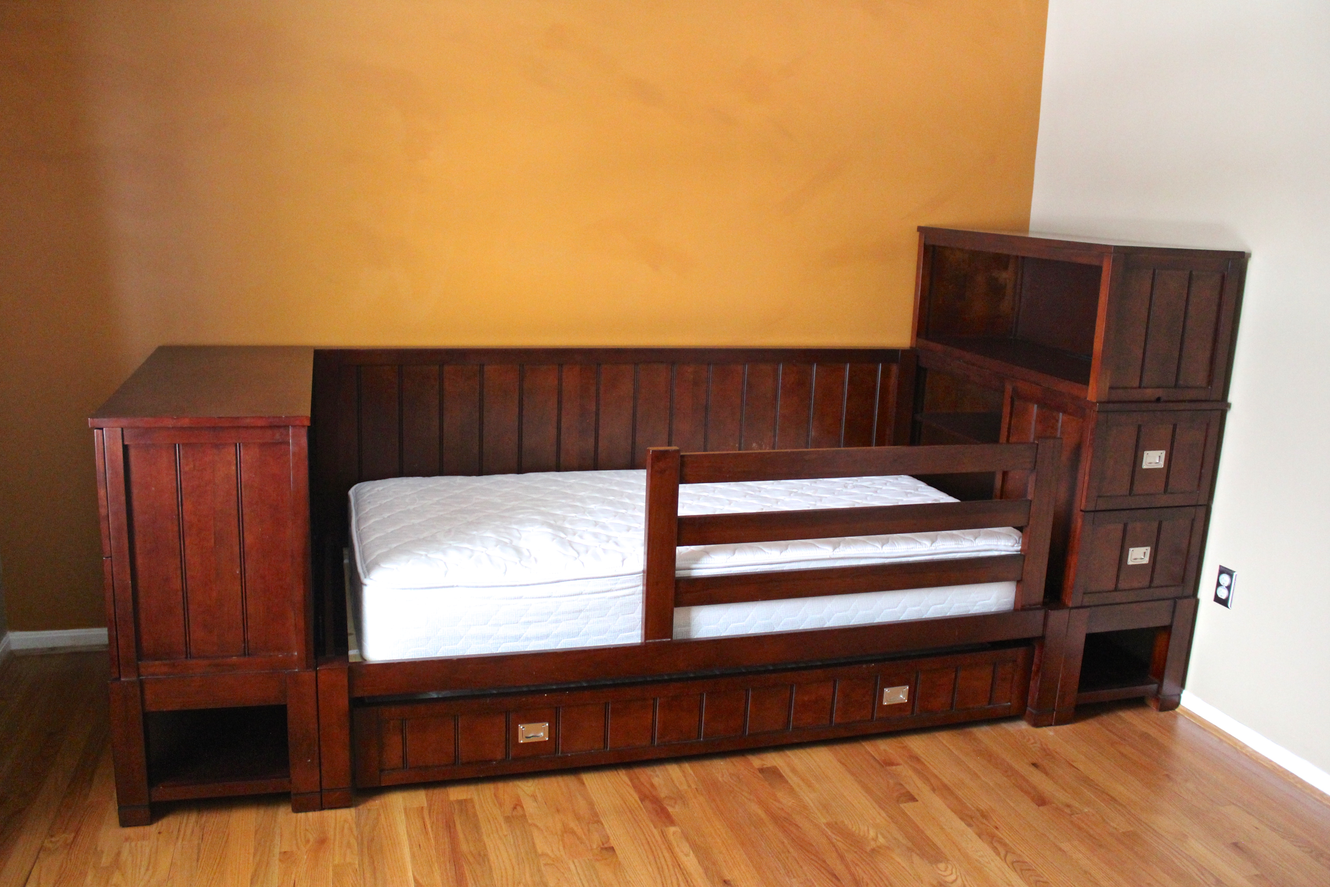 Pottery Barn Kids "Riley" Trundle Bed Set