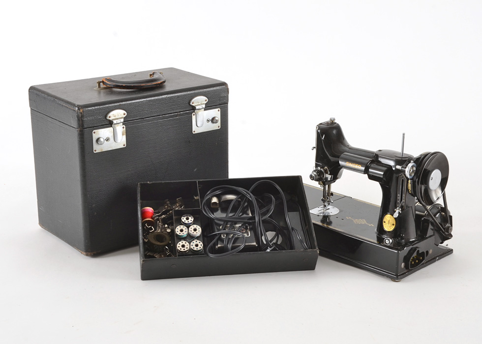 Vintage Singer Manufacturing Sewing Machine