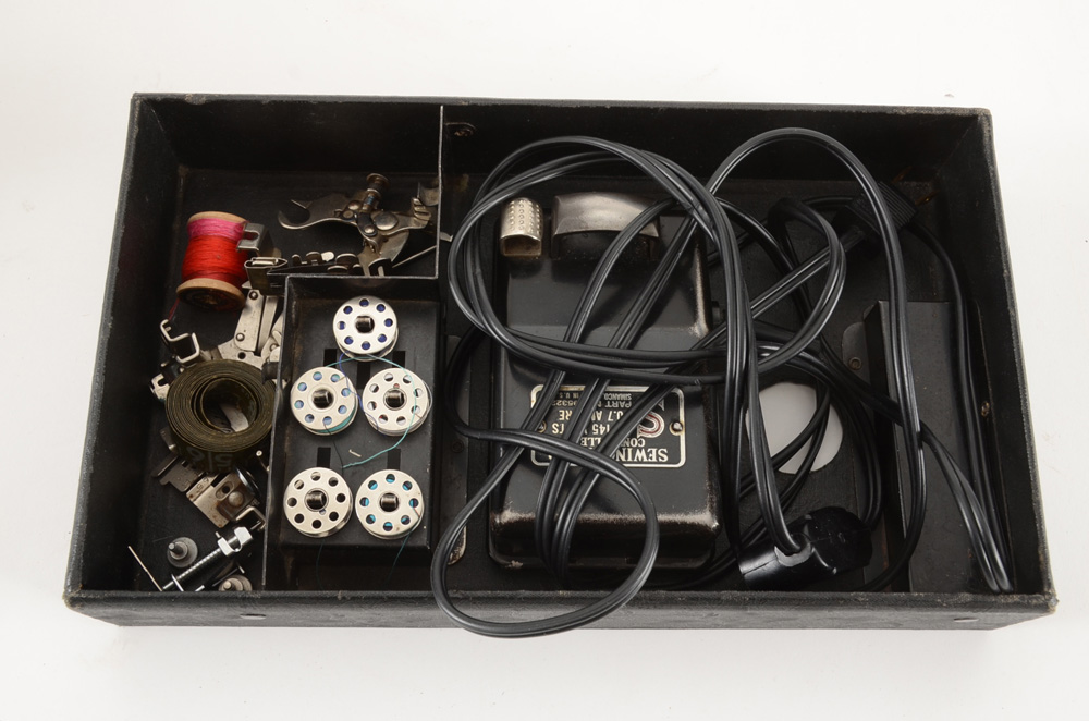 Vintage Singer Manufacturing Sewing Machine