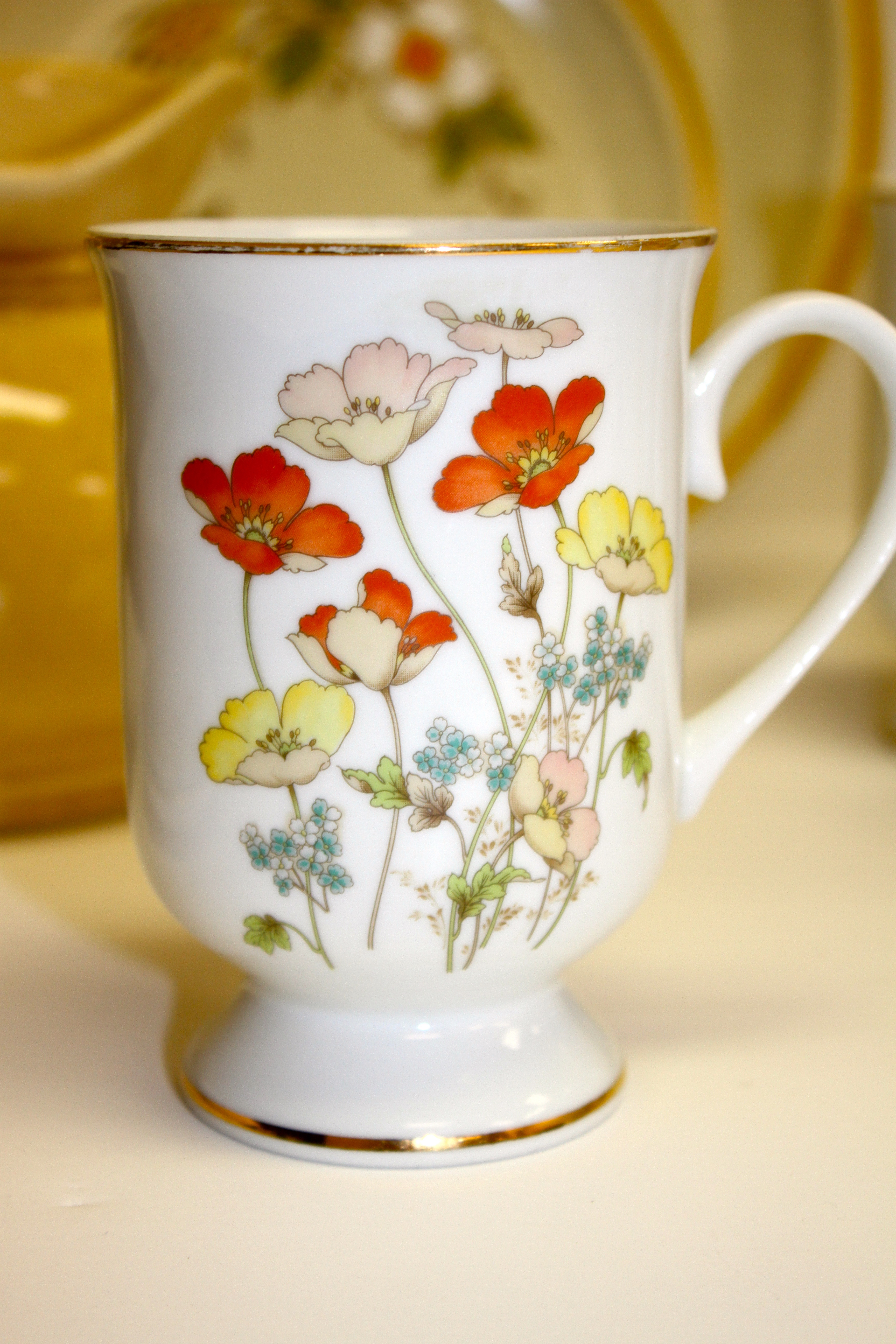 Group of China and Ceramic Pieces