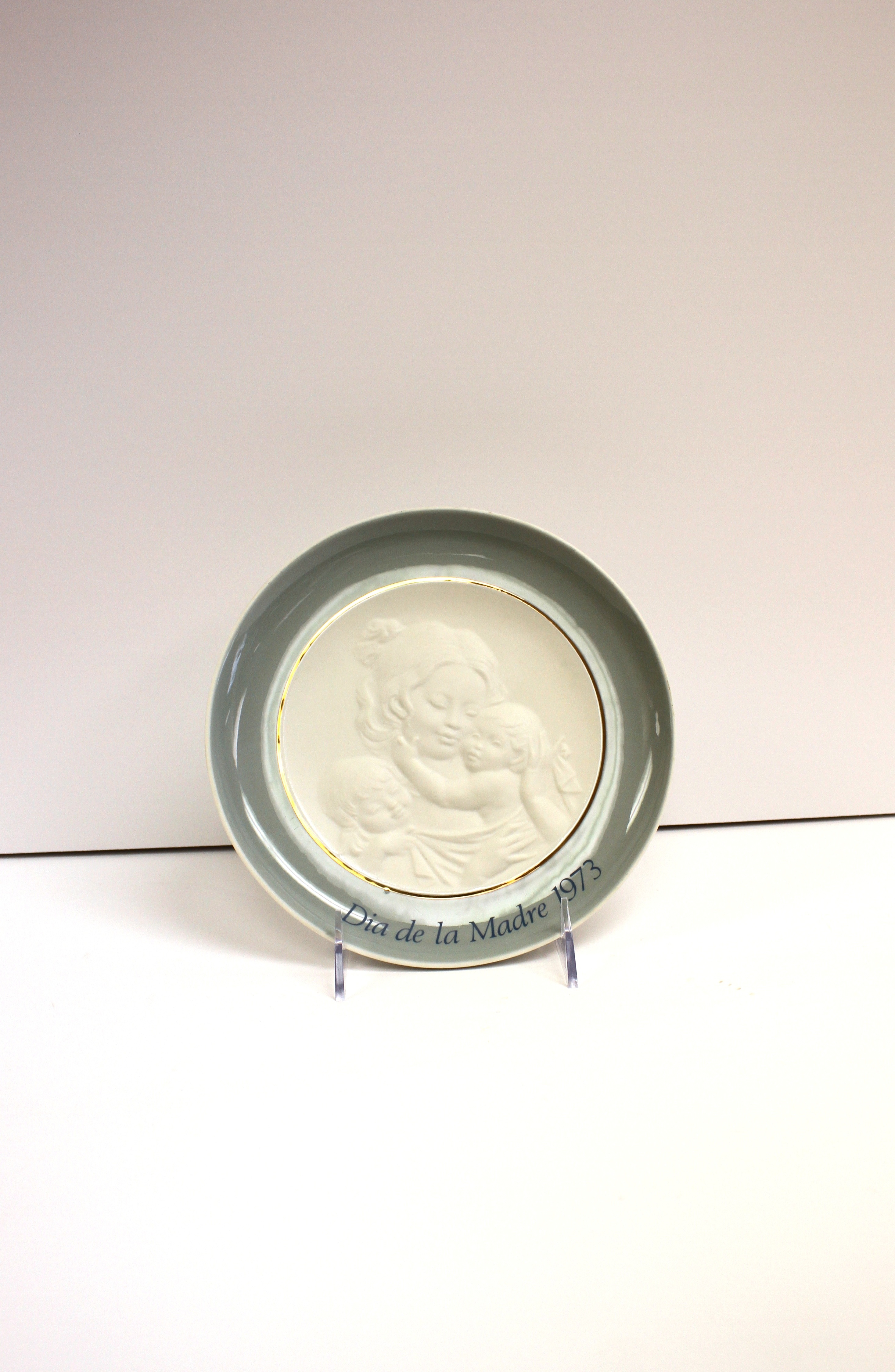 Vintage Lladro Plate