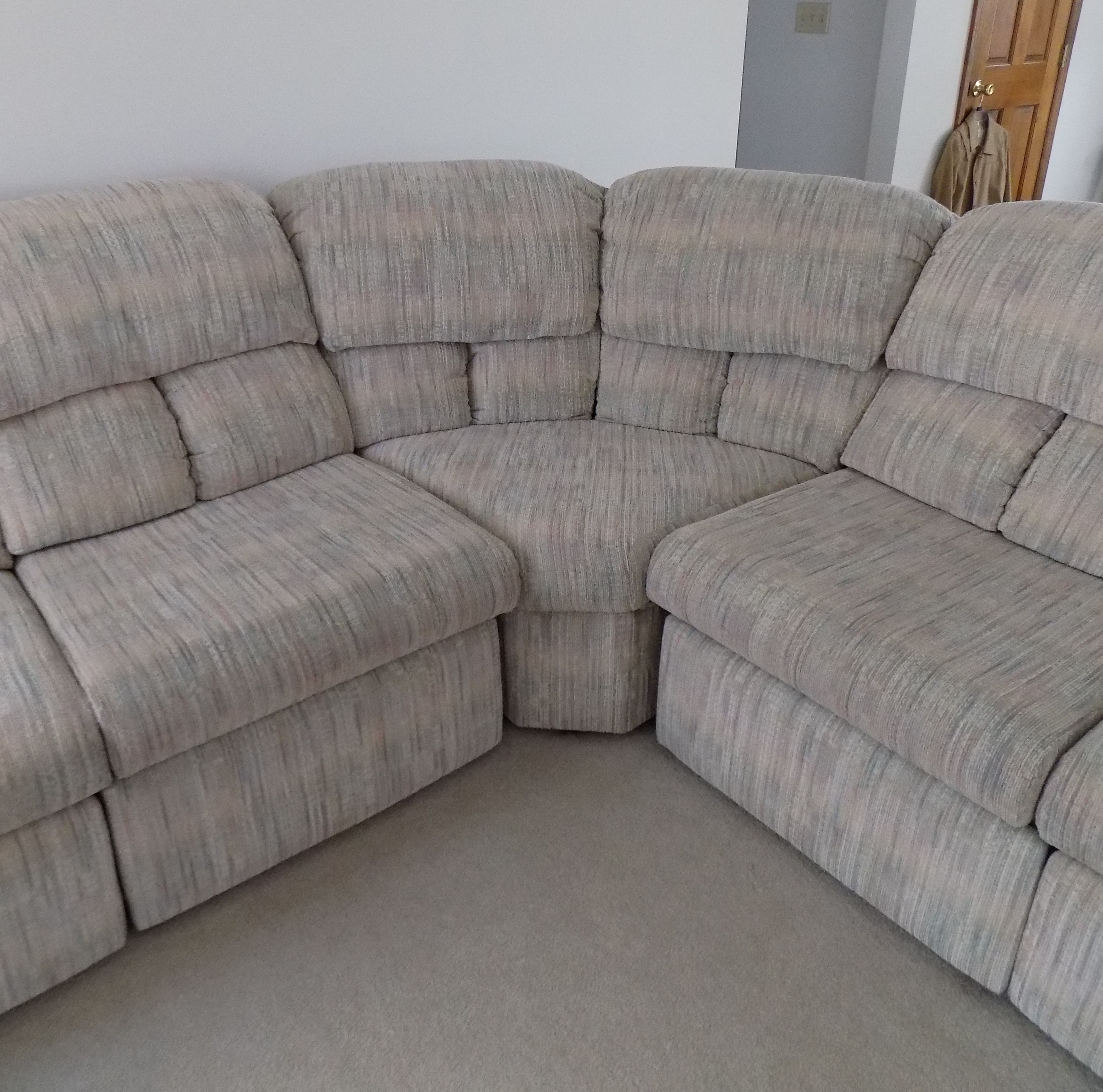 PeopLoungers Reclining Sectional Sofa