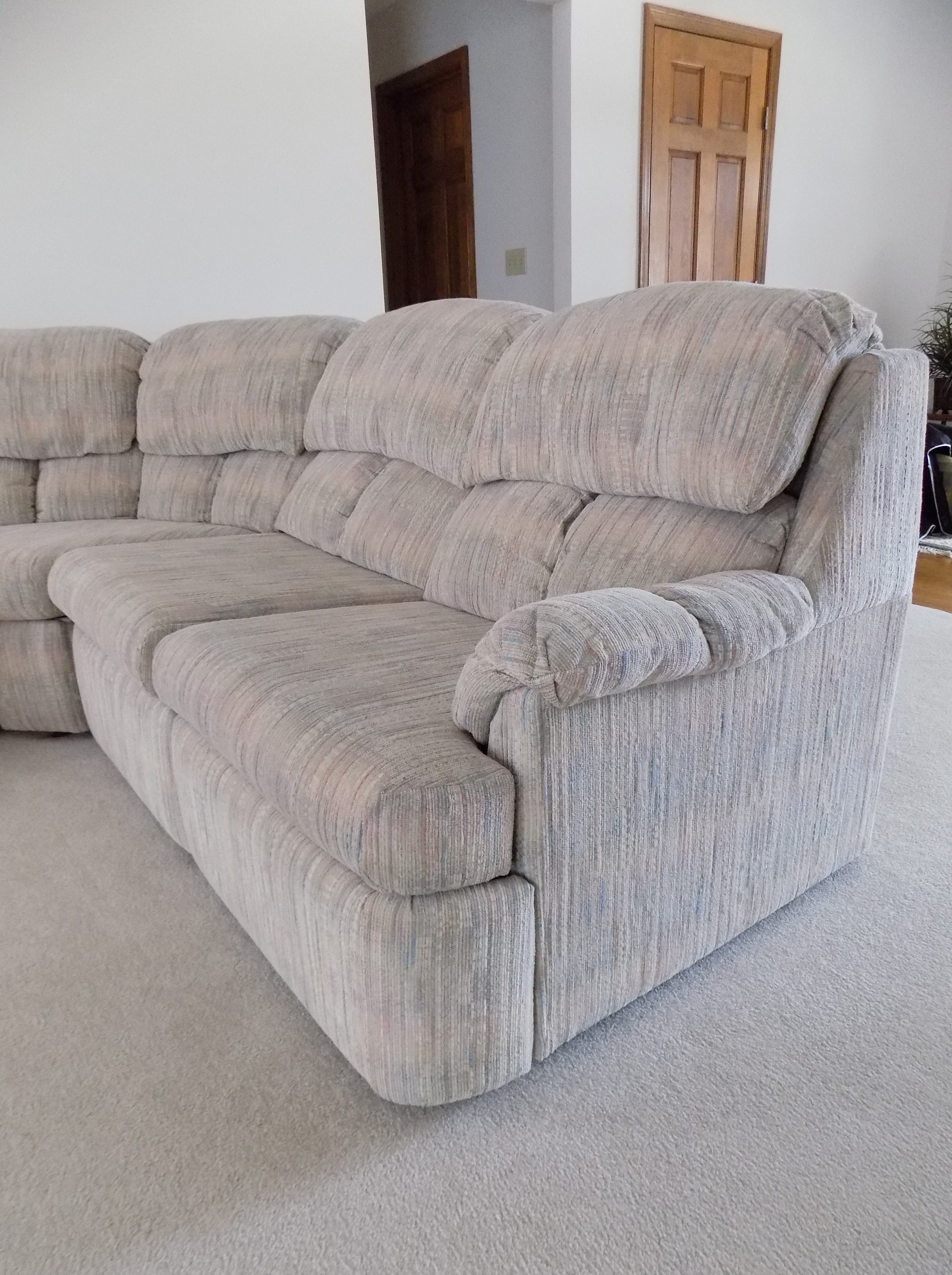 PeopLoungers Reclining Sectional Sofa