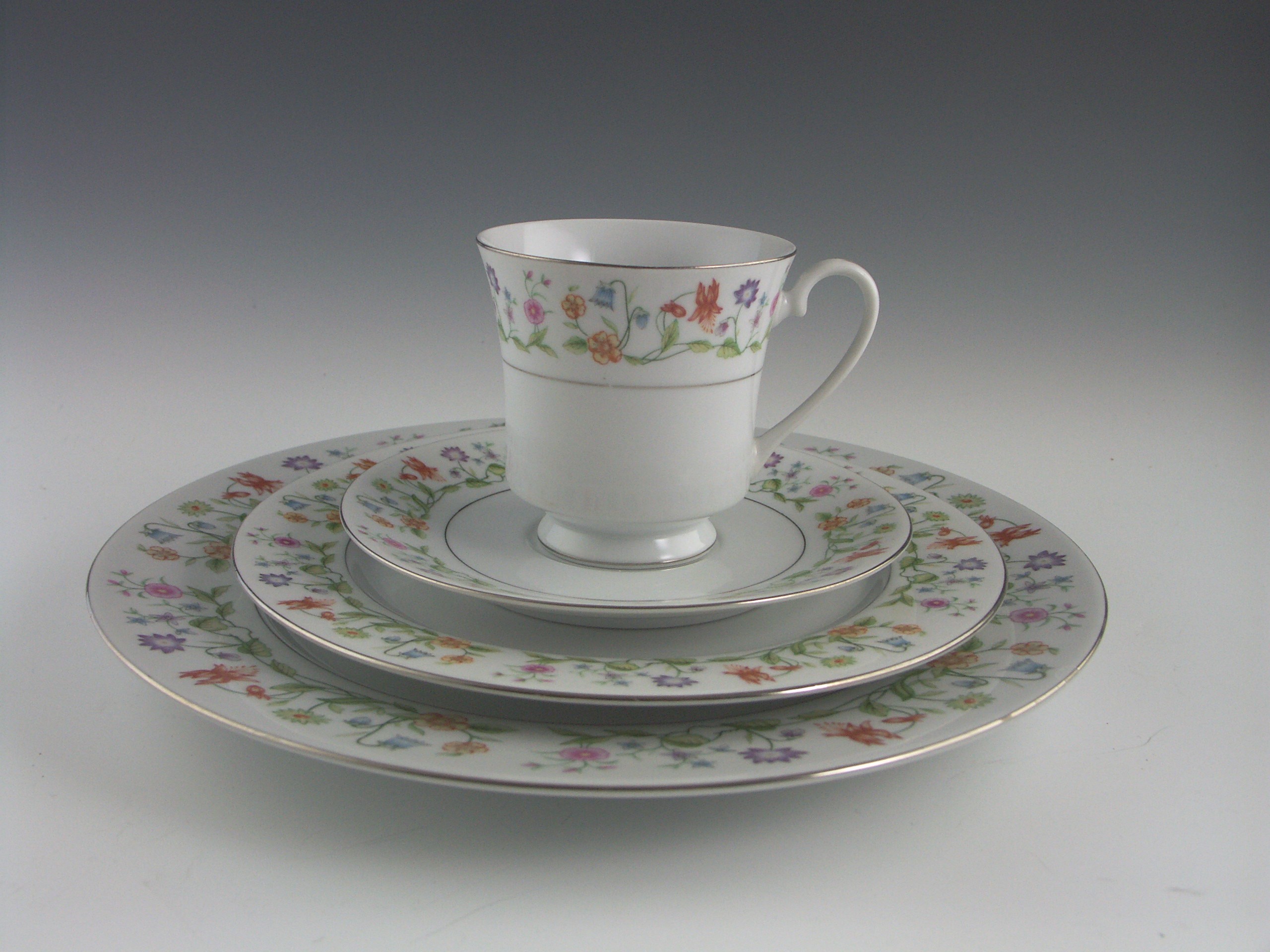 Ashley Floral China - Eternal Love Pattern