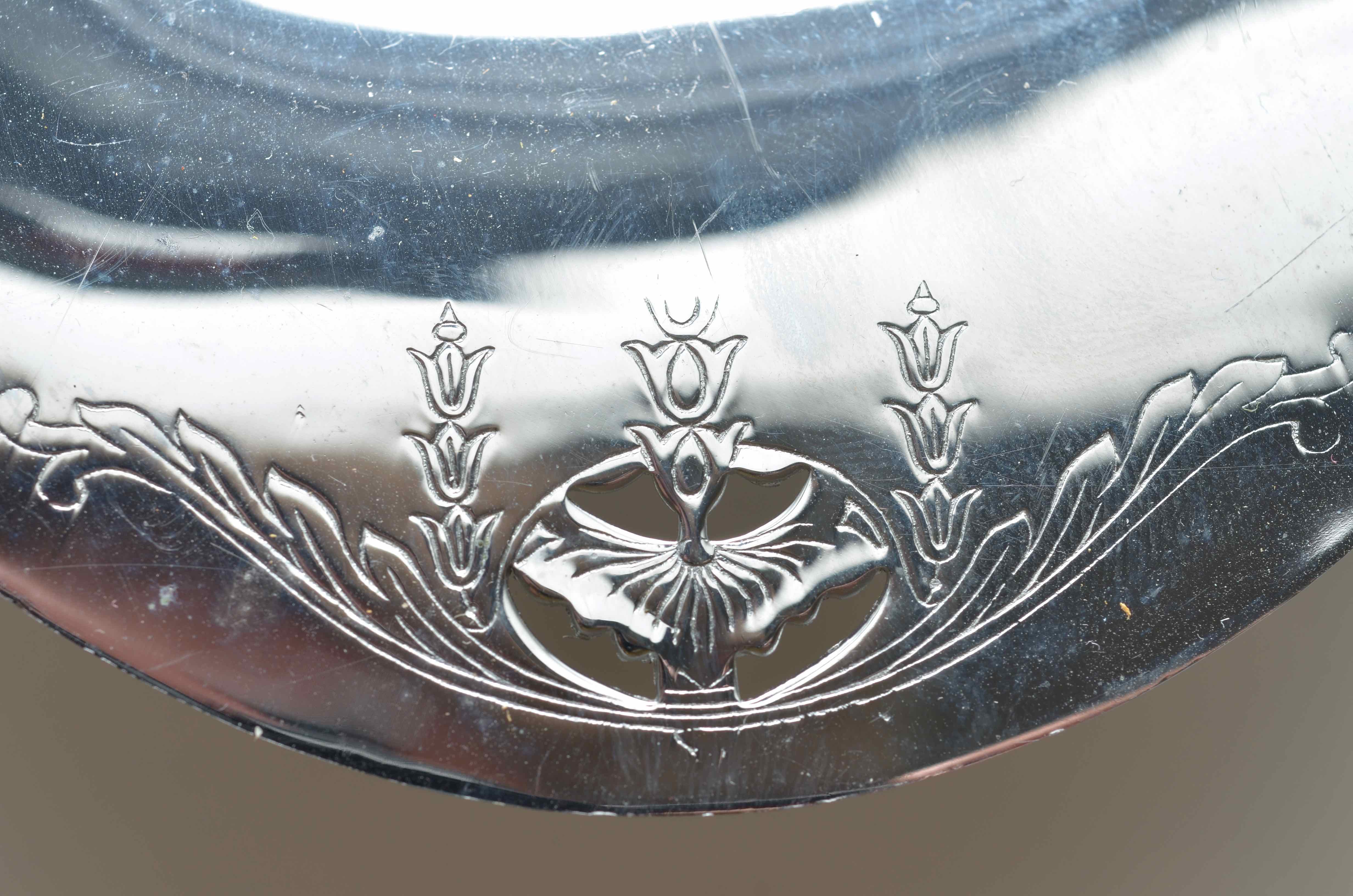 Modern Serving Pieces