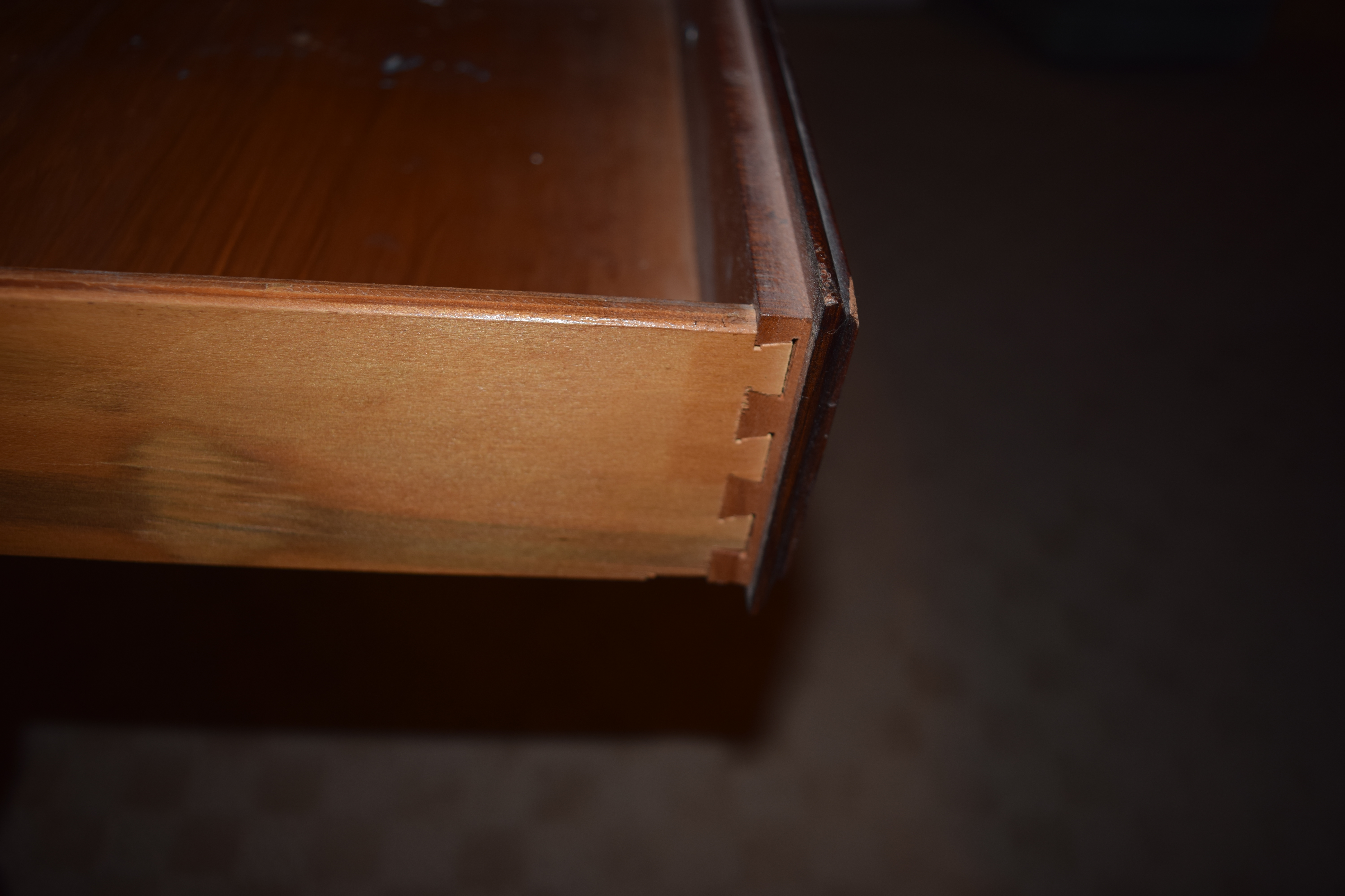 Queen Anne Style Console Table