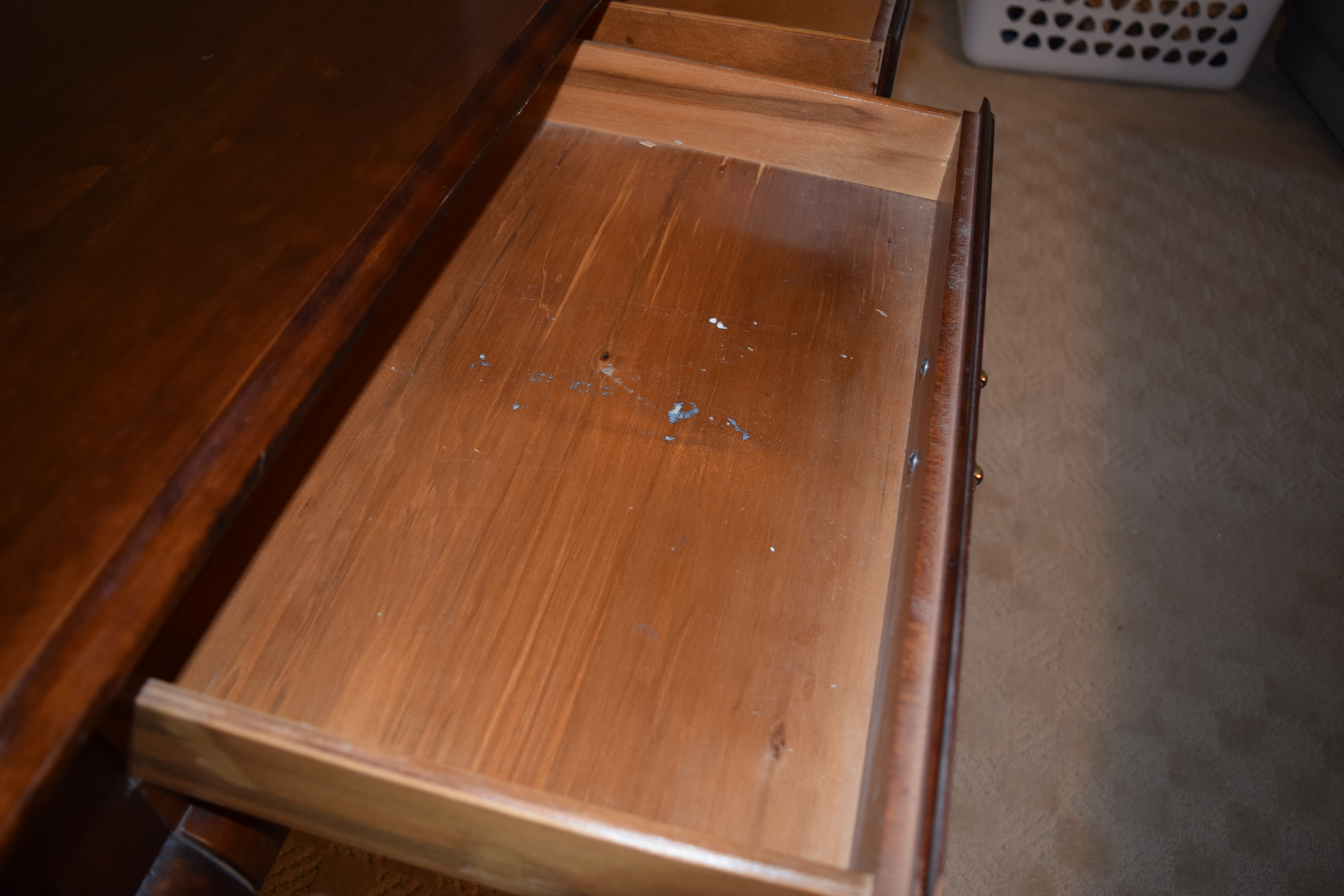 Queen Anne Style Console Table