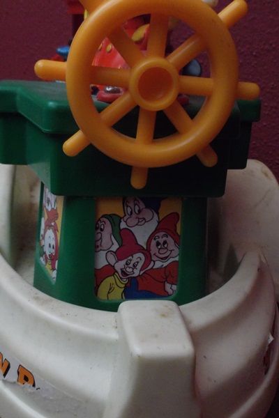 1981 Playworld Disney Showboat Toy
