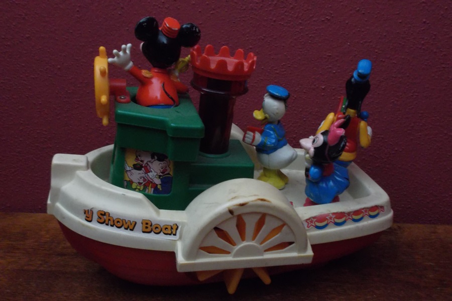 1981 Playworld Disney Showboat Toy