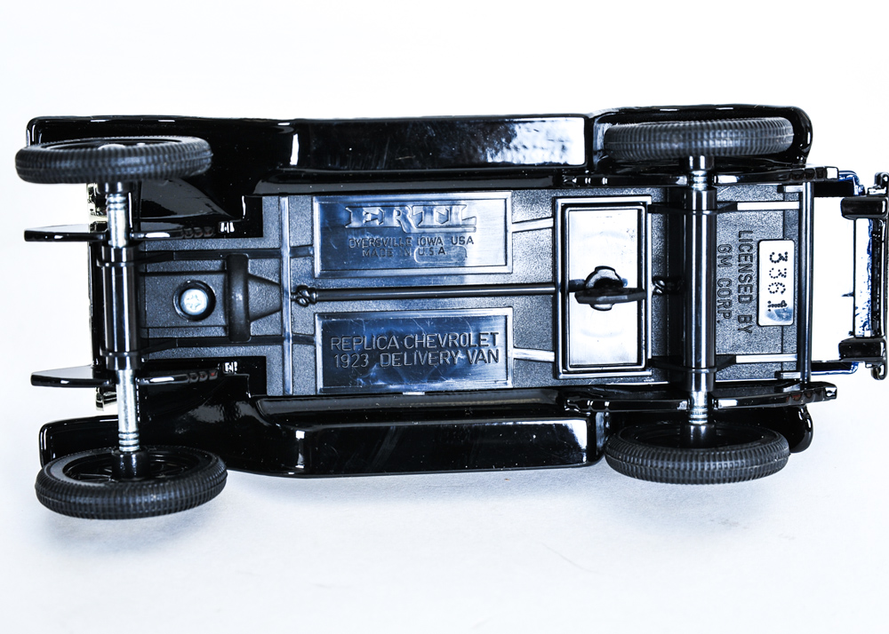 Vintage Car Die-Cast Banks