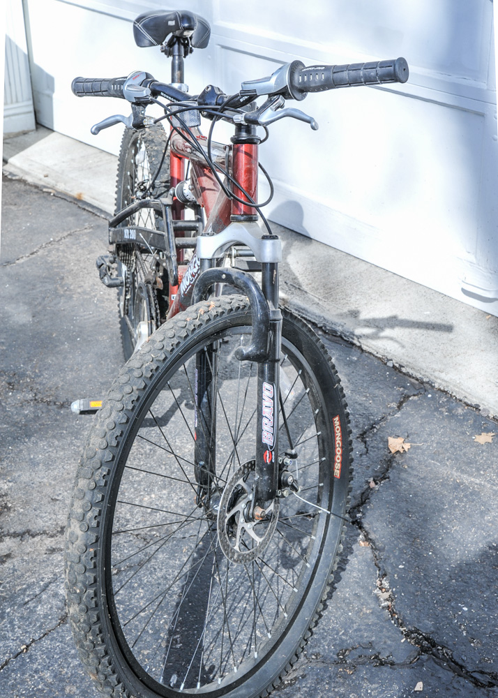 Mongoose XR200 Mountain Bike