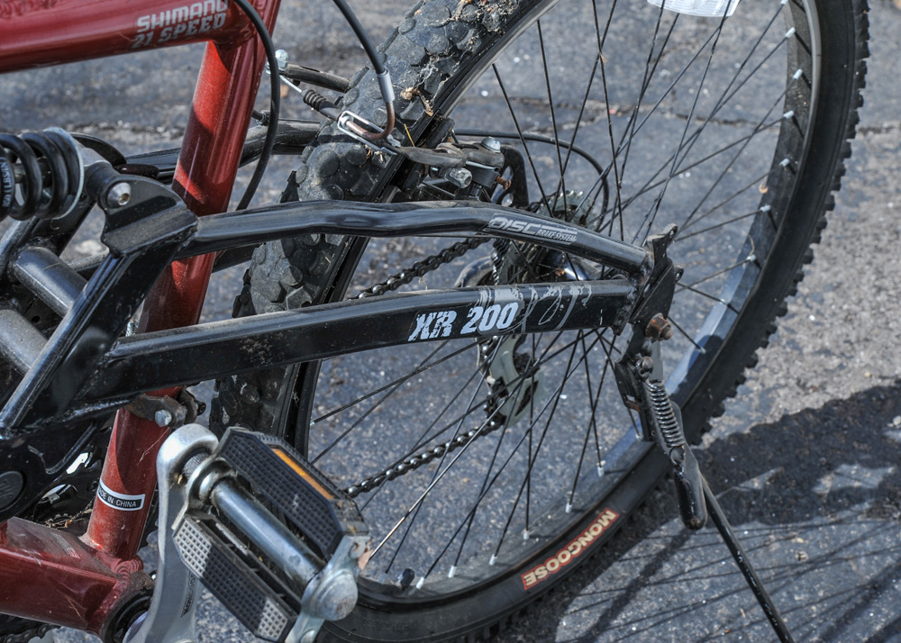 Mongoose XR200 Mountain Bike