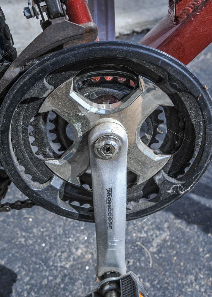 Mongoose XR200 Mountain Bike