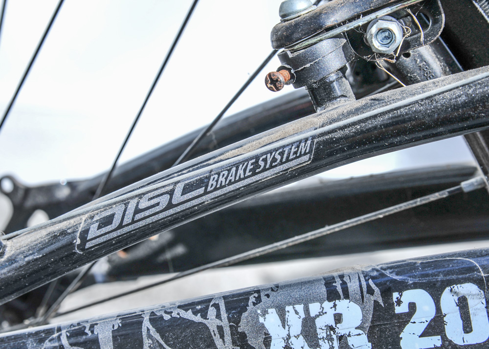 Mongoose XR200 Mountain Bike