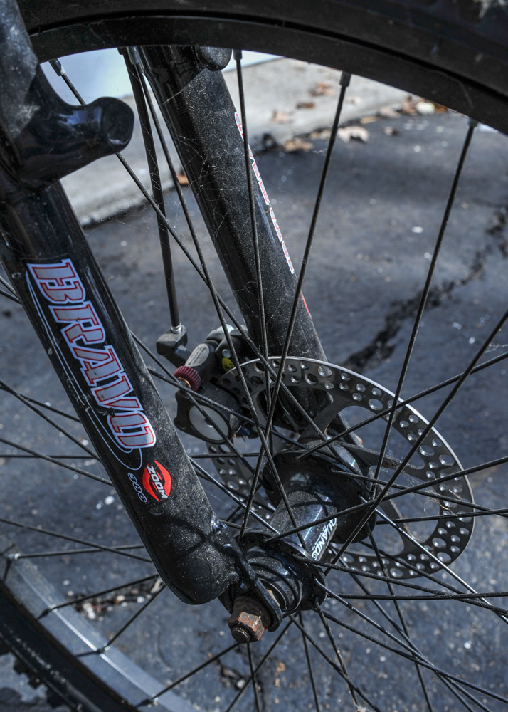 Mongoose XR200 Mountain Bike