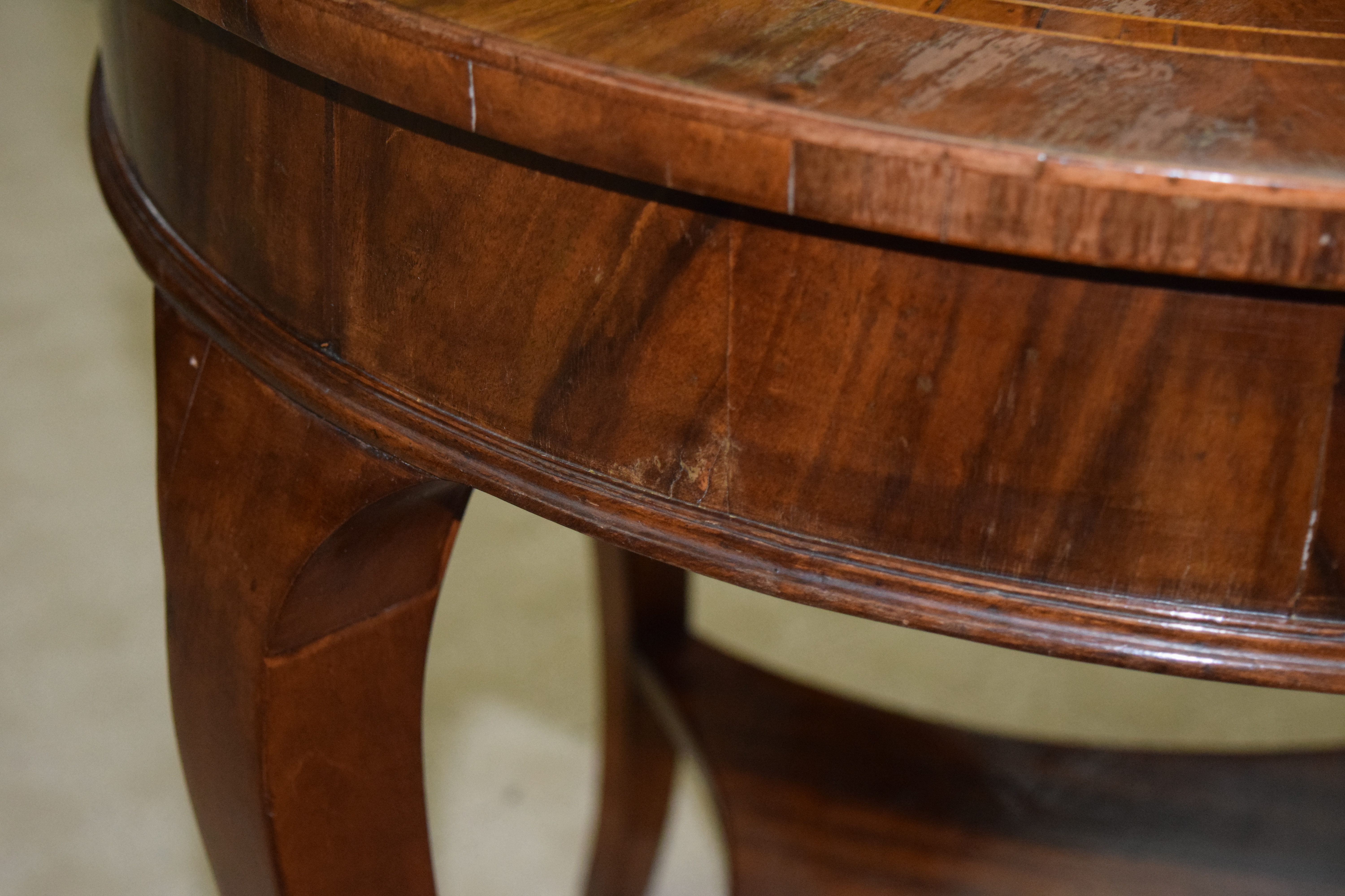 Mahogany Accent Table with Inlaid Veneers