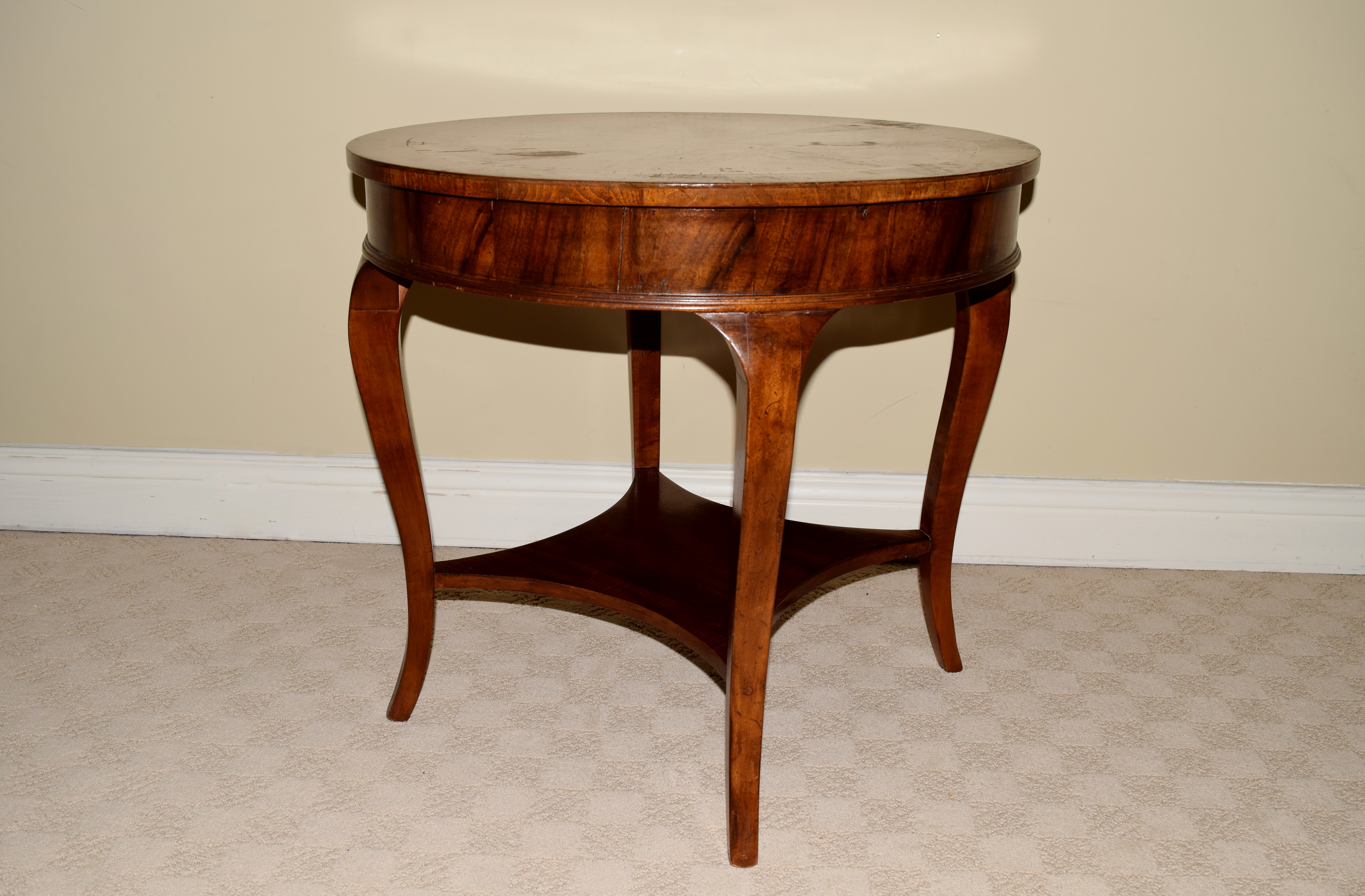 Mahogany Accent Table with Inlaid Veneers