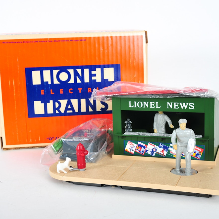 Lionel "O" and "O27" Gauge Animated Newstand