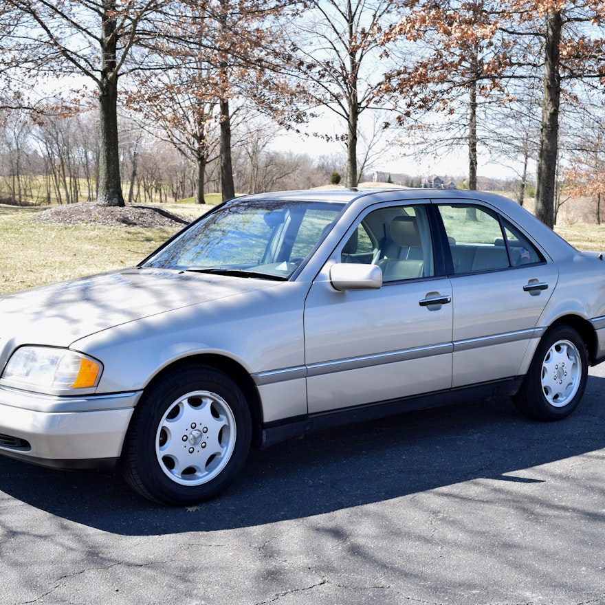 1996 Mercedes C220 Sedan Automobile