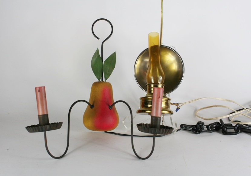 Vintage Lighted Wall Sconces (electric)