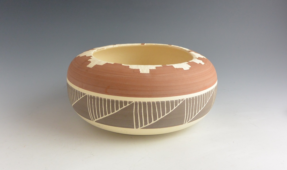 Ute Mountain Indian Tribe Pottery Bowl Signed C. House