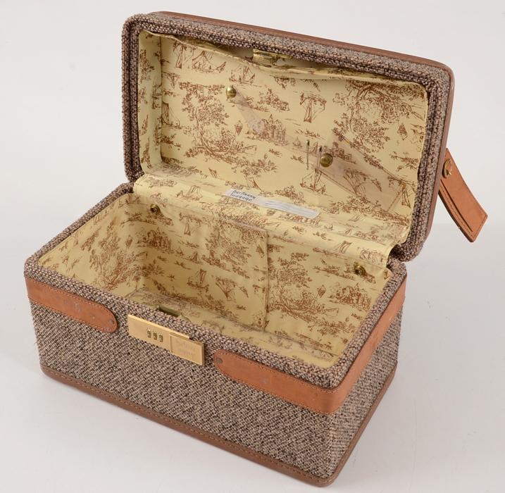 Vintage Hartmann Four Piece Tweed Soft Side Luggage Set