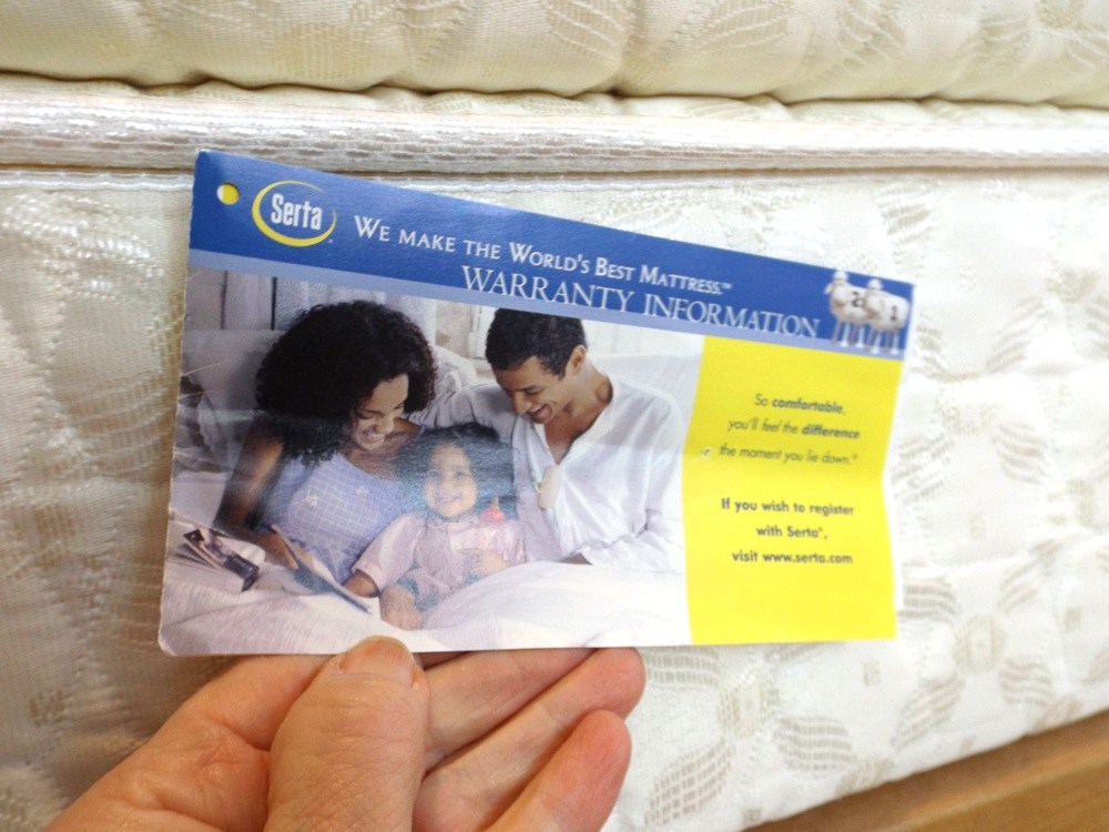 Thomasville American Revival Oak Bed Set, Queen Size