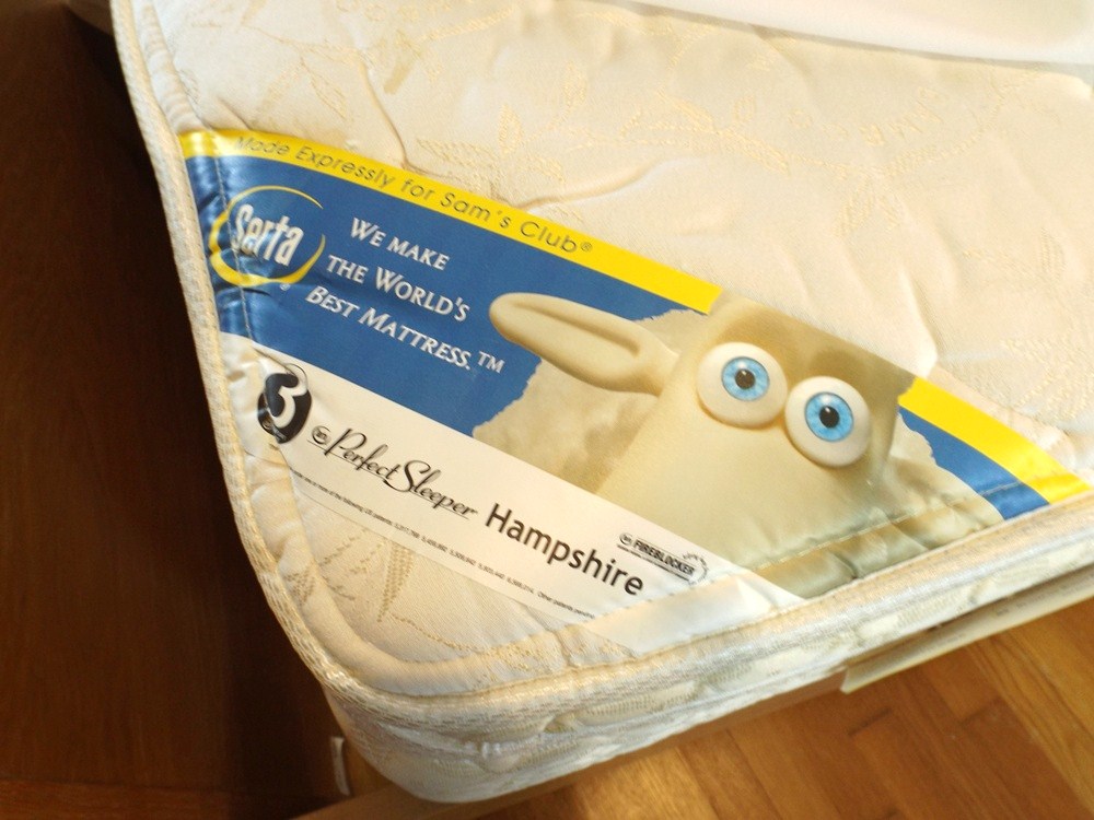 Thomasville American Revival Oak Bed Set, Queen Size