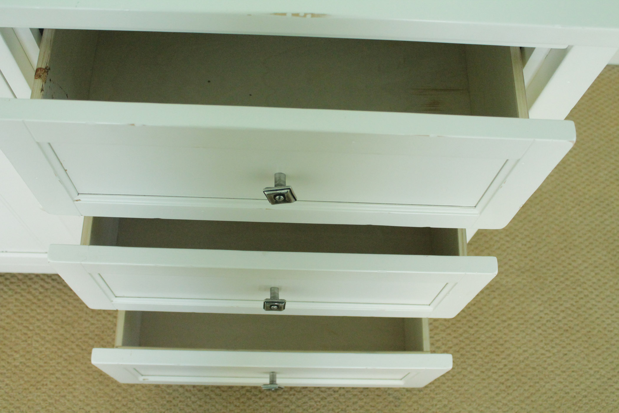 Pottery Barn Teen White Dresser