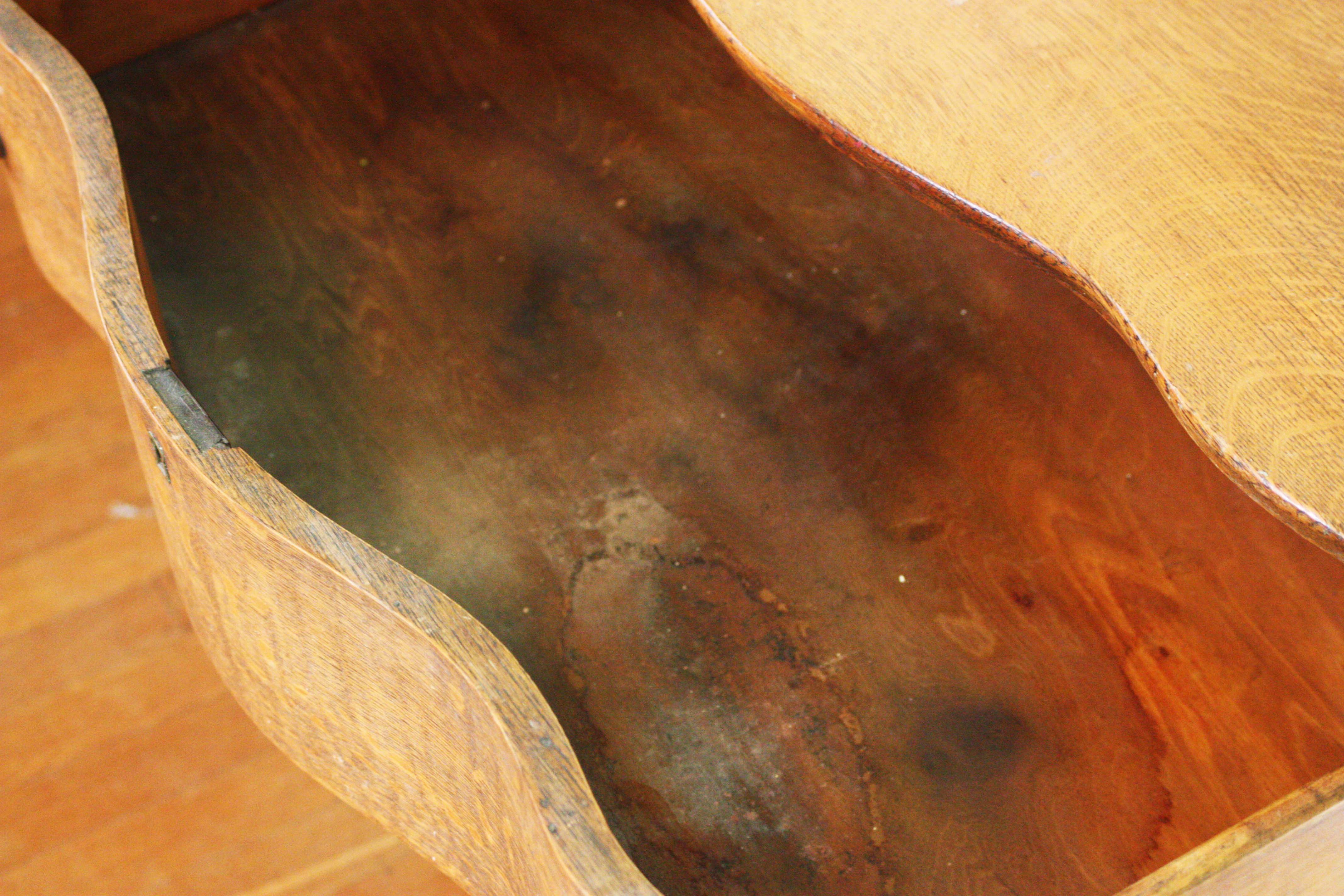 Antique Quarter Sawn Oak Dresser with Oval Mirror