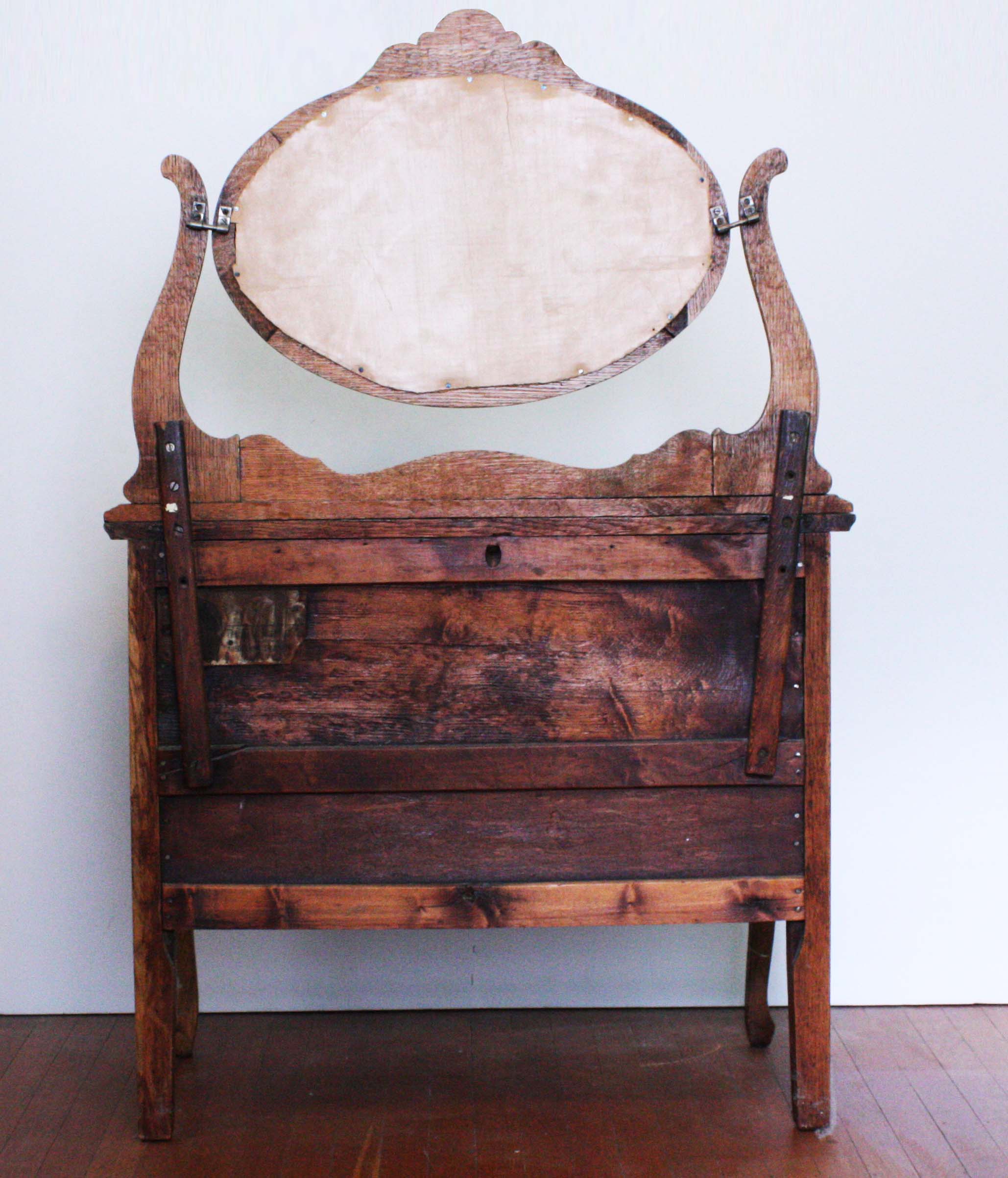 Antique Quarter Sawn Oak Dresser with Oval Mirror