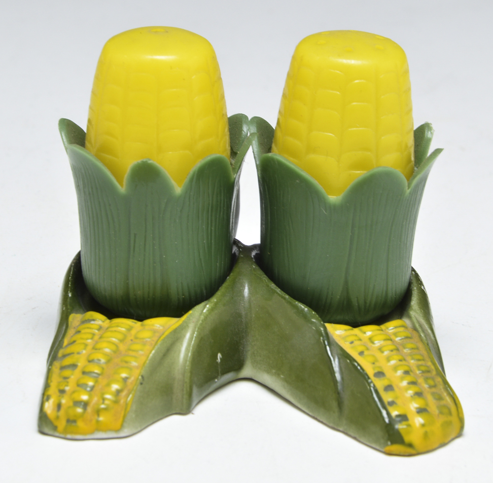 Lot of Vintage Collectible Salt and Pepper Shakers