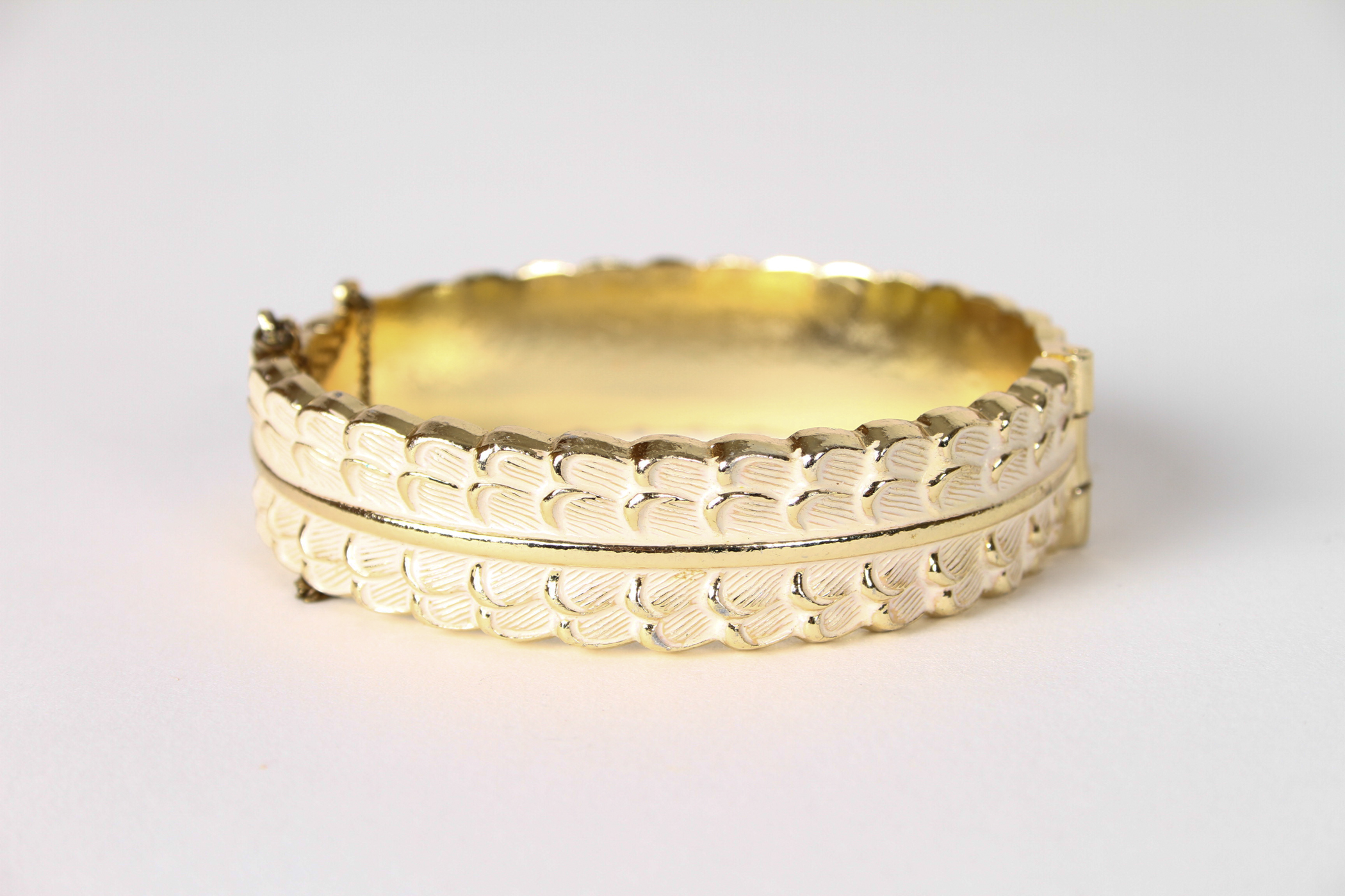 Vintage Novelty Jewelry