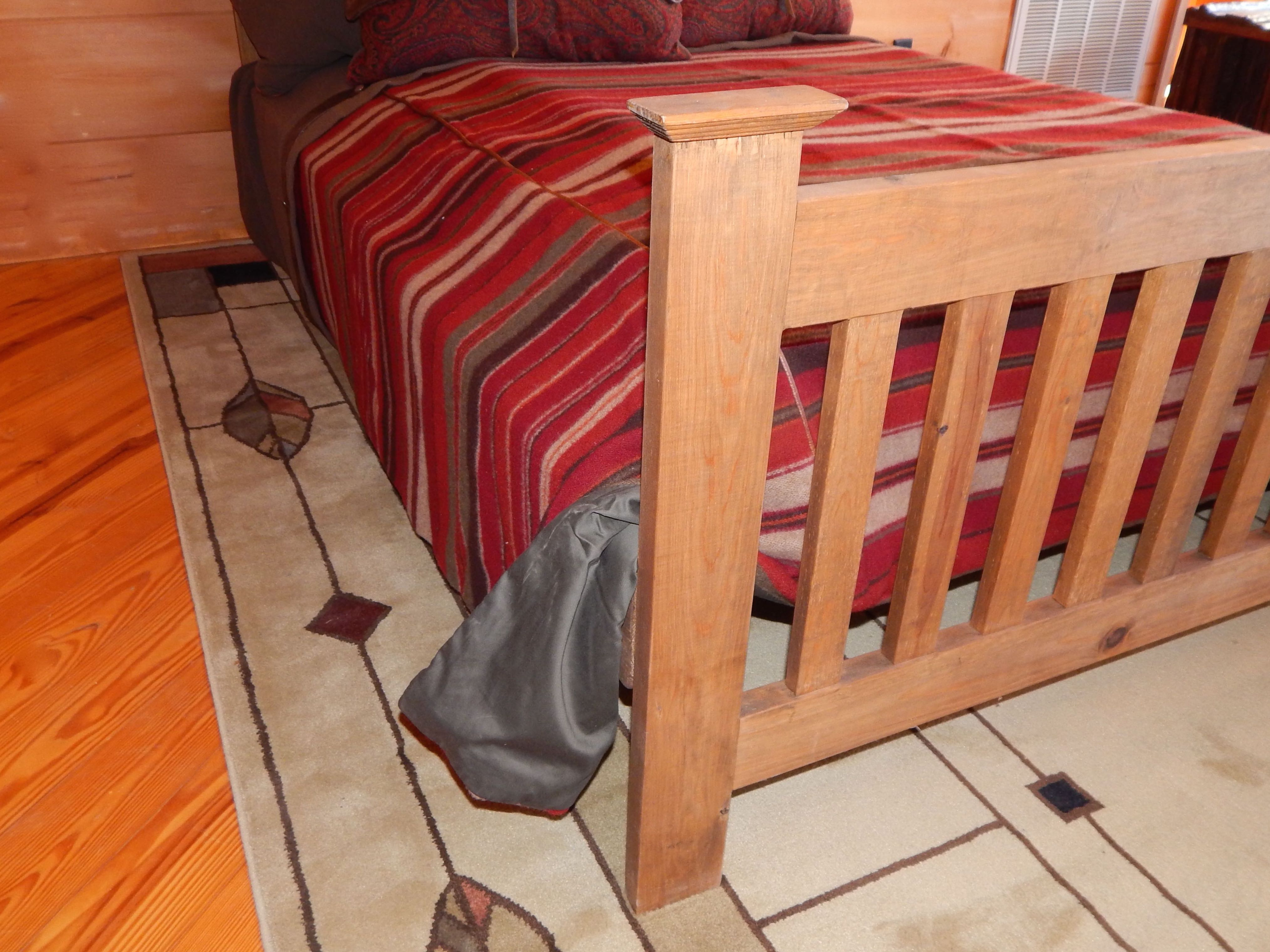 Rustic Pine Texas Star Bed