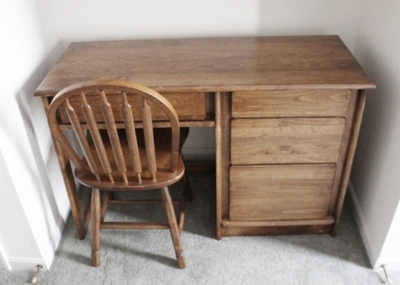 Pine Student Desk and Chair