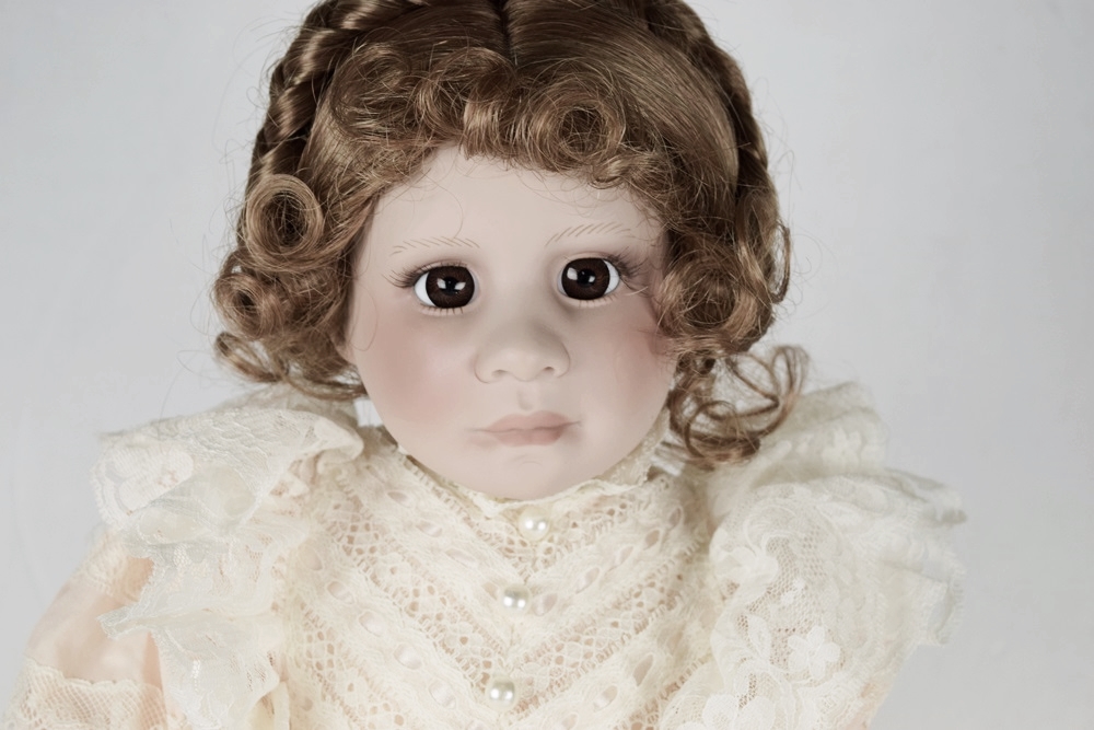 Lee Middleton Original Soft Skin Doll in Peach Dress