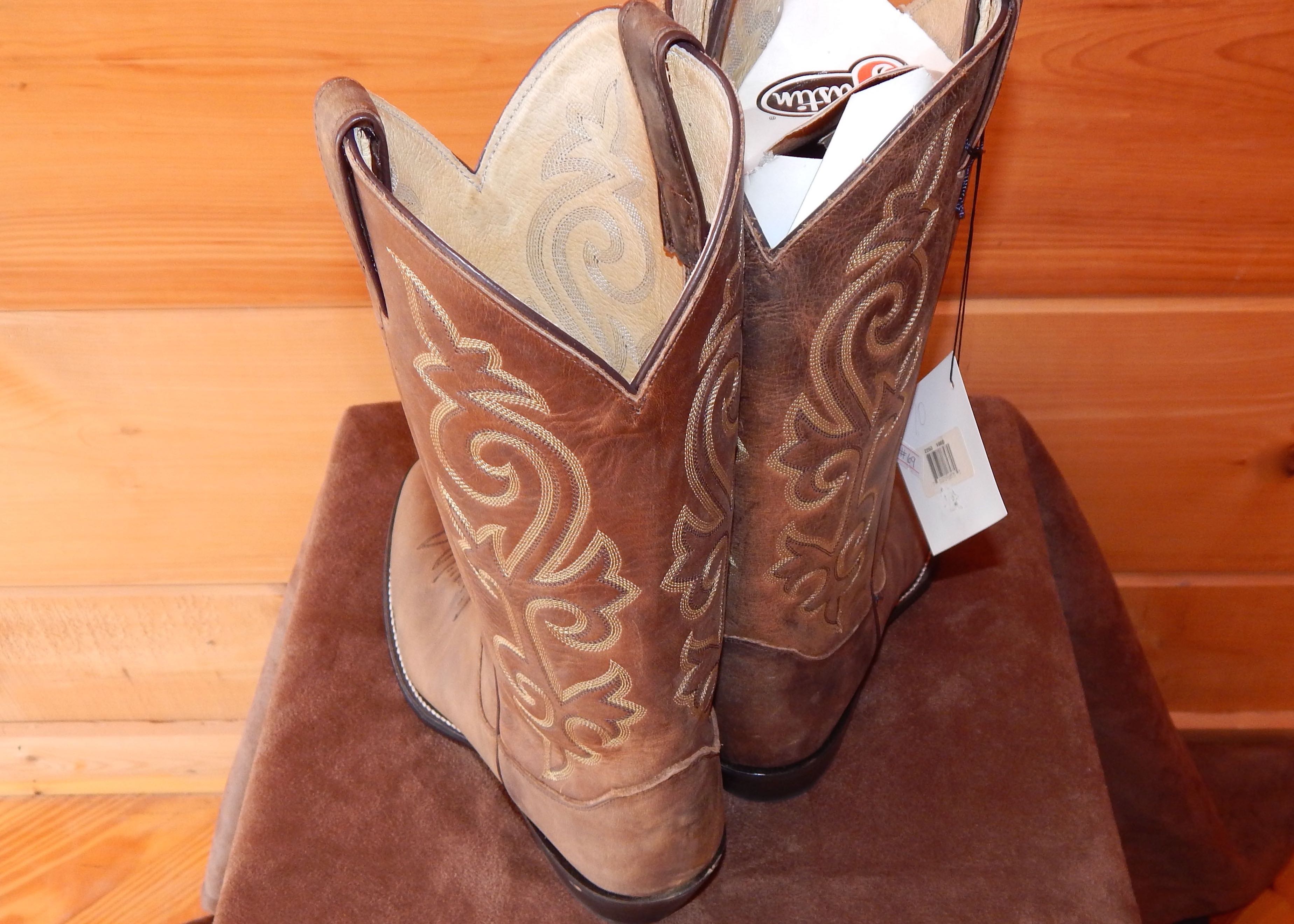 Justin Cowboy Boots For Men
