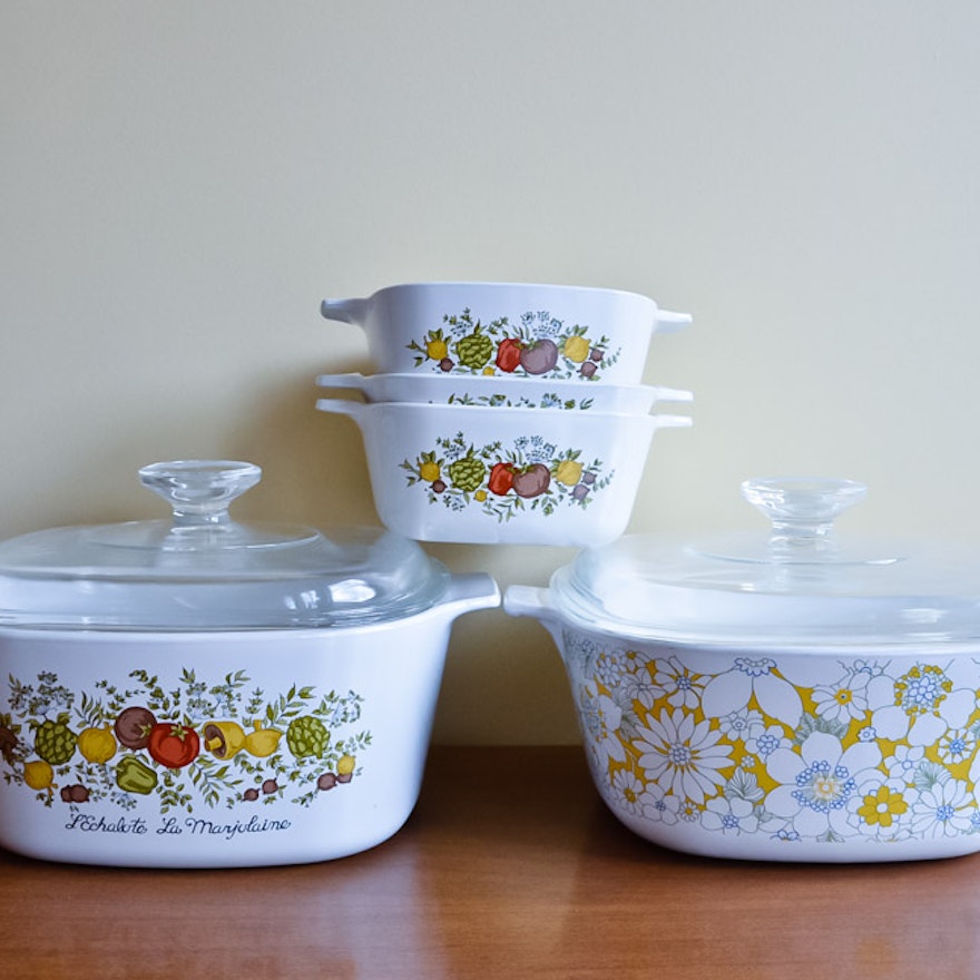 Corning Ware Covered Dishes.