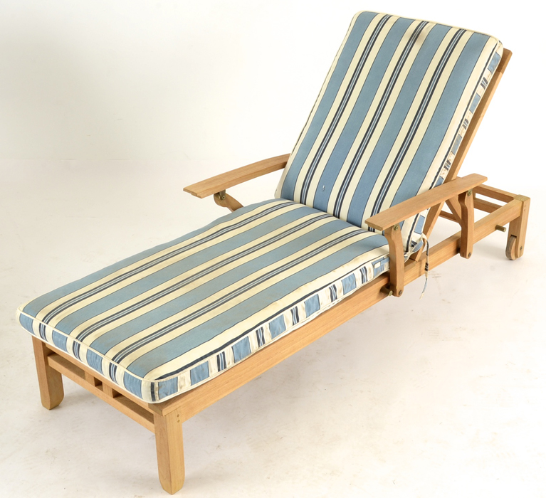 Pair of Teak Wood Poolside Chaise Lounges