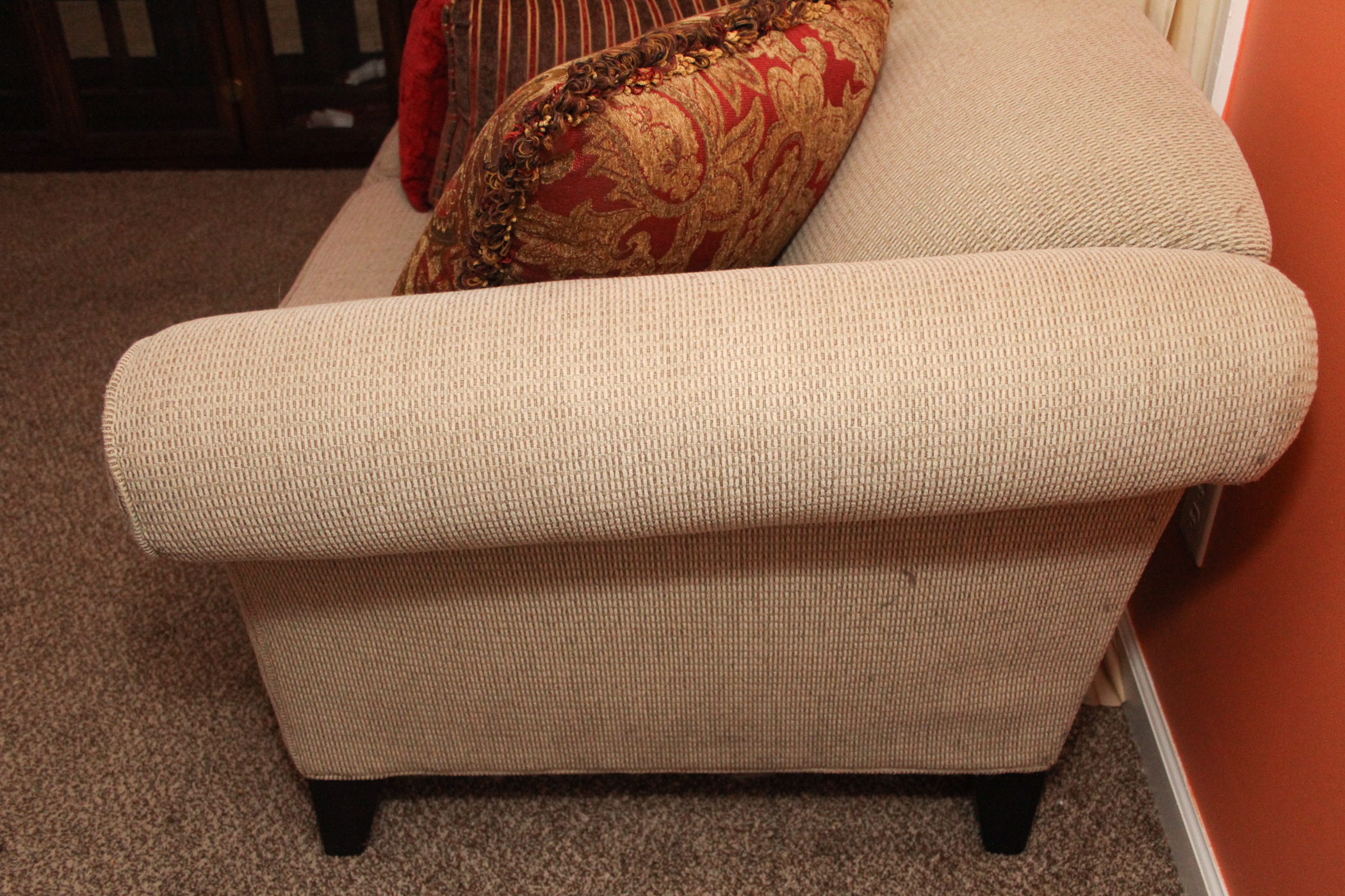 Rowe Furniture Sofa