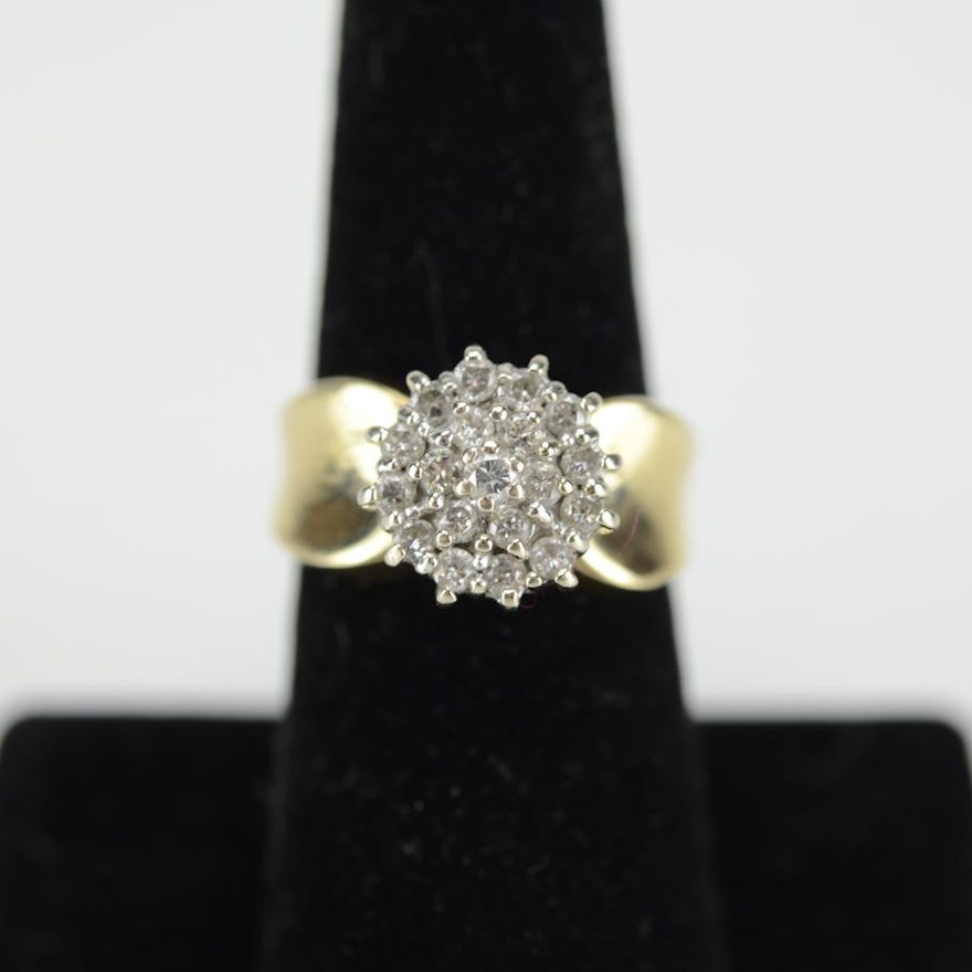 10K Gold Ladies Diamond Cluster Ring