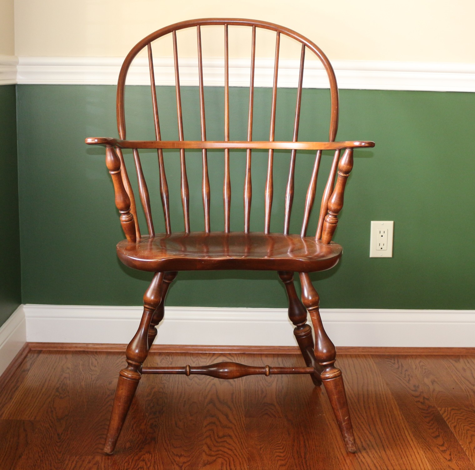 Verbarg's Dining Table and Eight Windsor Chairs