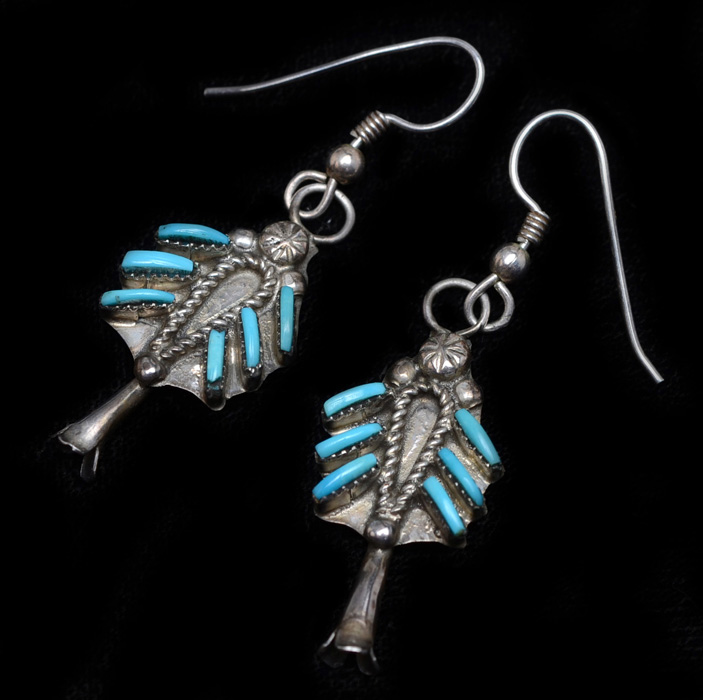 G. Acque Zuni Turquoise Squash Blossom Necklace and Earrings
