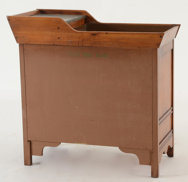Link Taylor Dry Sink / Bar
