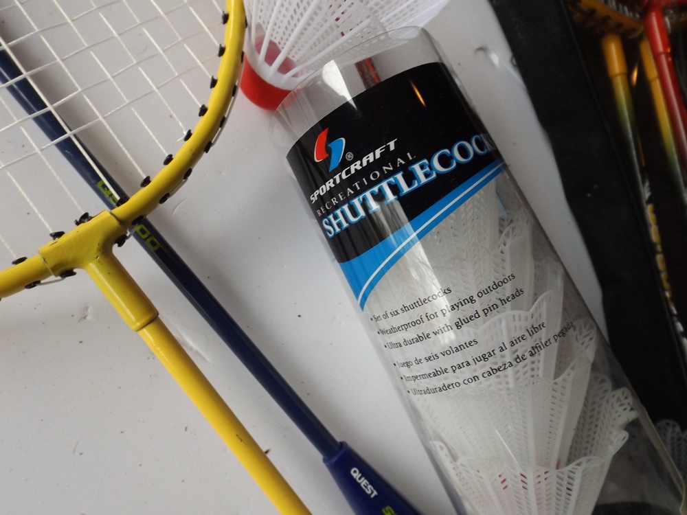 Quest Sports Badminton Set