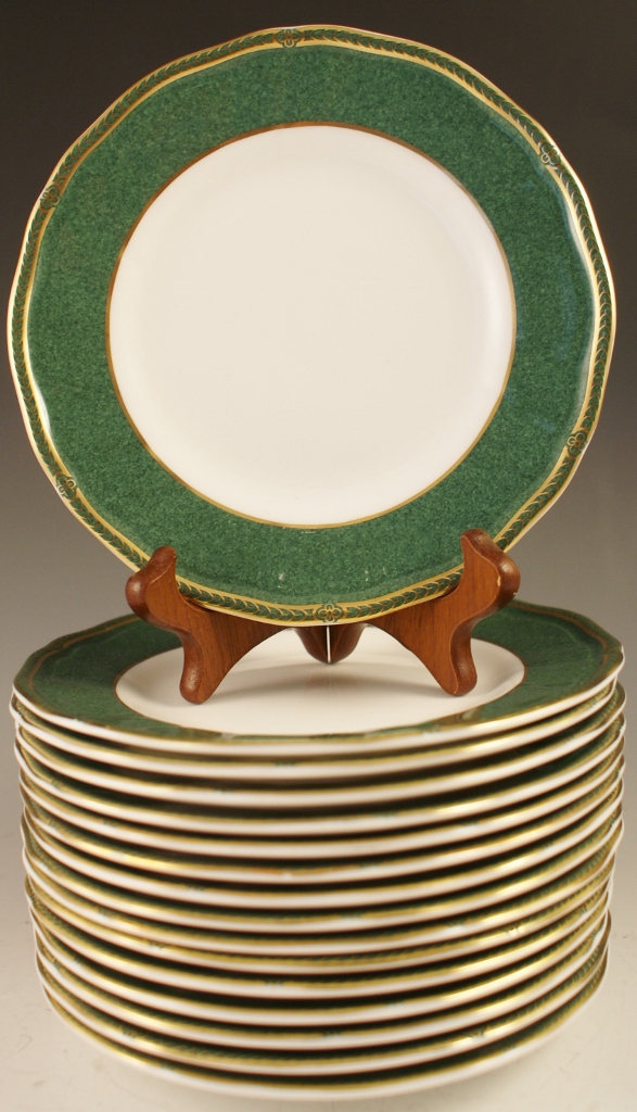 Wedgwood "Crown Emerald" Bone China