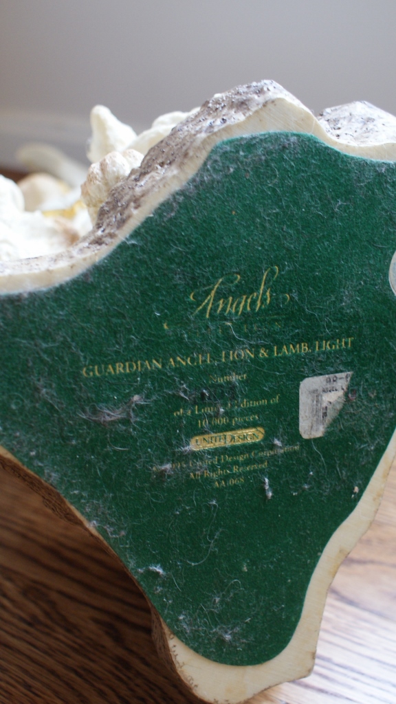 Pair of United Designs Resin Angel Statues