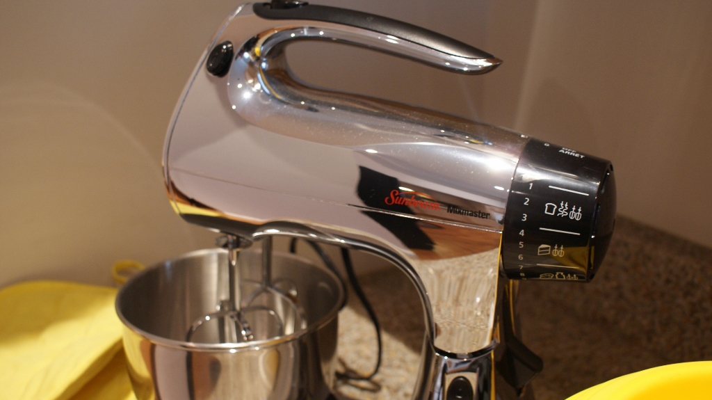 Sunbeam Stand Mixer with Bowls