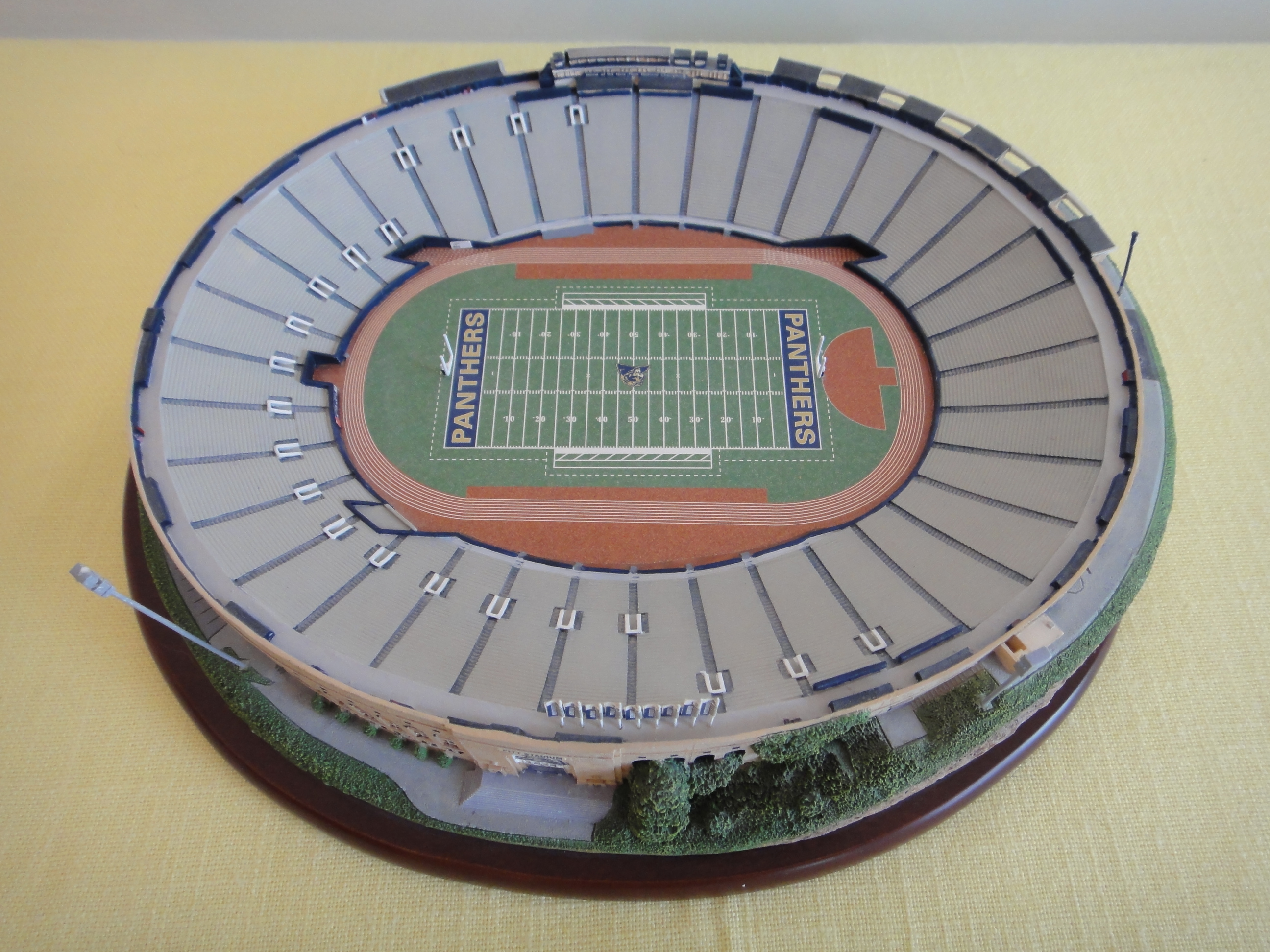 Danbury Mint Pitt Panthers Replica Football Stadium