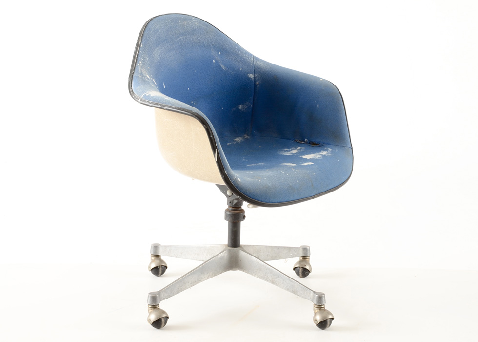 Herman Miller Mid-Century Molded Chair